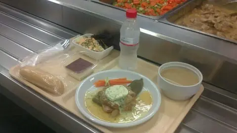 Estos son los men&uacute;s especiales de los hospitales de Ja&eacute;n para Navidad