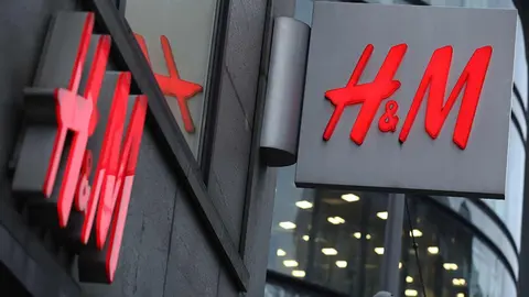 Retiran 2 productos de H&M por seguridad a d&iacute;as de Navidad