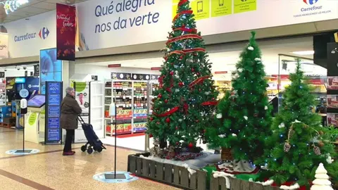Carrefour arrasa con el abrigo m&aacute;s moderno y c&oacute;modo en Navidad