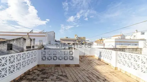 El &aacute;tico en venta m&aacute;s valorado de Idealista en el centro de Jerez: 2 habitaciones y gran terraza