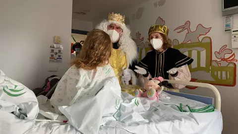 Reyes Magos en el Hospital Materno Infantil de M&aacute;laga