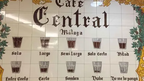 Hist&oacute;rico azulejo del Caf&eacute; Central de M&aacute;laga