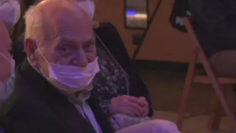 Luto en C&aacute;diz por la muerte del guitarrista Domingo Villero