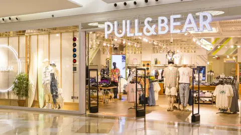 Pull and Bear pone a mitad de precio la cazadora perfecta para acabar con el fr&iacute;o