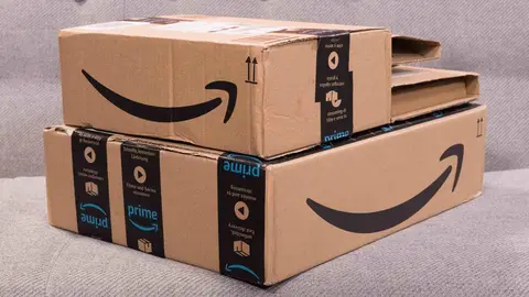 6 muebles que convierten tu hogar en un bar de tapas y copas y los encuentras hasta en Amazon