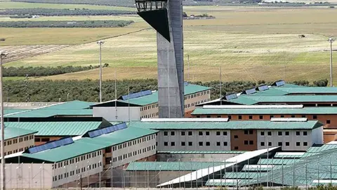 Muere en plena madrugada un preso en la c&aacute;rcel de Mor&oacute;n