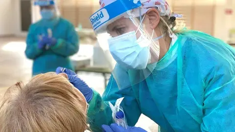 La Junta de Andaluc&iacute;a incrementa la plantilla sanitaria en 4.392 profesionales en la provincia de Sevilla