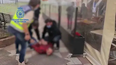 La Polic&iacute;a Nacional desarticula un grupo criminal dedicado a atracar gasolineras a punta de pistola en Estepona, M&aacute;laga