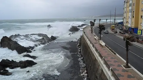 Fin de semana de oleaje y viento en C&aacute;diz, M&aacute;laga, Granada y Almer&iacute;a