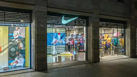Nike desbanca a Amazon con 5 zapatillas para hombre al 40% de descuento en rebajas