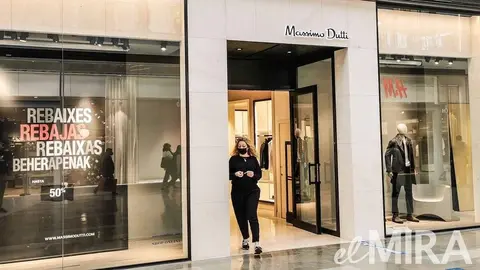 Massimo Dutti   