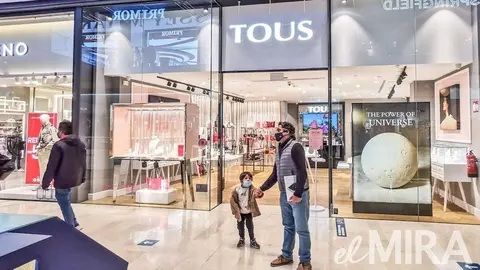 Tous causa sensaci&oacute;n con 3 mascarillas exclusivas que combinan a la perfecci&oacute;n con bolsos exclusivos