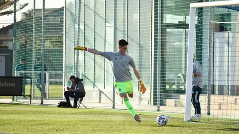 El Xerez Deportivo FC firma a Mario de Luis, prometedor portero del Real Madrid
