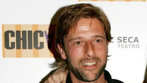 Muere Arturo Arribas, actor de Hospital Central, en el incendio de su casa