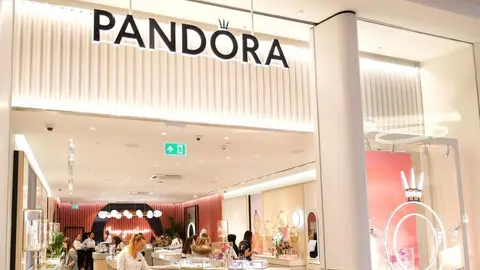 Pandora es irrumpida por Marvel que arrasa en ventas con el martillo de Thor y el escudo del Capit&aacute;n Am&eacute;rica