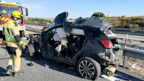 Muere un hombre en Torremolinos tras el choque entre un coche y un trailer