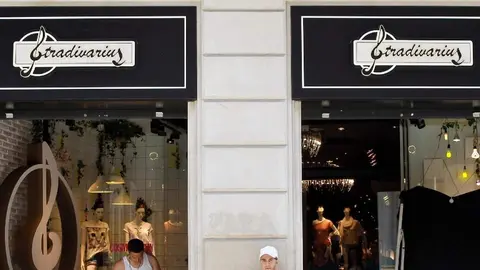 Estas son las 10 mejores prendas de la colecci&oacute;n de moda invierno de Stradivarius m&aacute;s rompedora