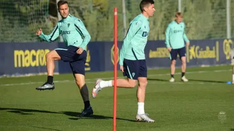 Juan Cala y Rub&eacute;n Alcaraz trabajan en la Ciudad Deportiva