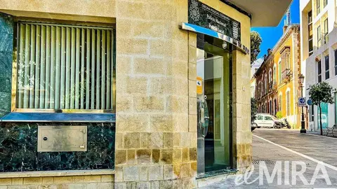 La nueva oficina de atenci&oacute;n al ciudadano en Jerez incumple la normativa de accesibilidad