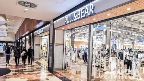 El jersey de punto de Pull and Bear que es tendencia de su nueva colecci&oacute;n primavera y verano