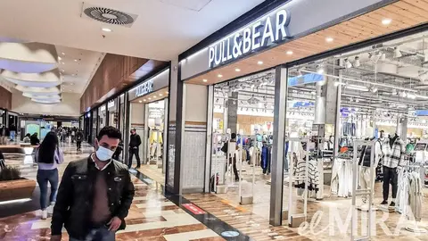 Pull And Bear - CC &Aacute;rea Sur Jerez