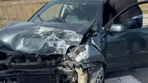 Muere una joven tras el choque entre un coche y un autob&uacute;s en Sanl&uacute;car la Mayor