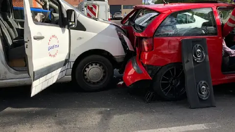 Un choque entre dos turismos y una furgoneta deja 6 heridos en Cuevas del Almanzora
