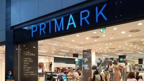Primark sorprende con 5 maravillosos bolsos: moda a 10 euros