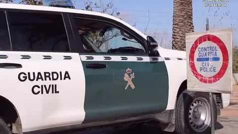 Dos hombres drogados y bebidos atropellan a un peat&oacute;n en Iznalloz y se dan a la fuga