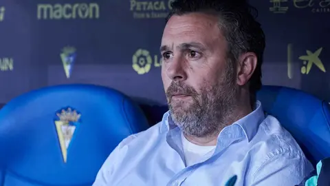 Sergio Gonz&aacute;lez ha revolucionado el esquema y las piezas del C&aacute;diz | Salvador L&oacute;pez Medina para El MIRA