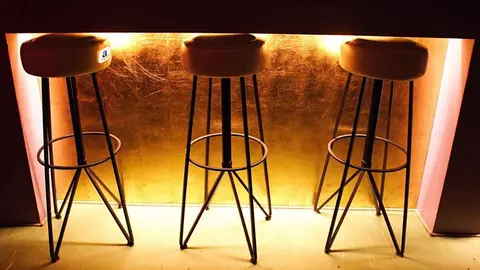 6 muebles que convierten tu hogar en un bar de tapas y copas y los encuentras hasta en Amazon