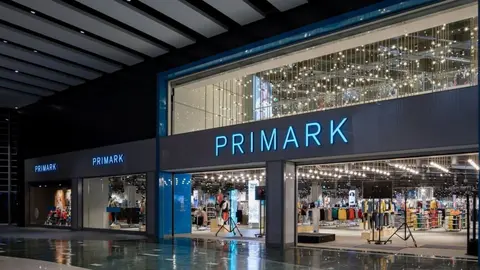 Nueva colecci&oacute;n de moda de Primark ideal para trabajar: pantal&oacute;n, chaqueta, blusa y bermuda