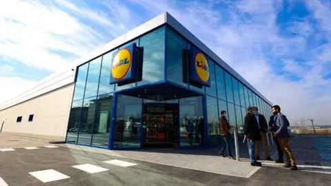 As&iacute; es el nuevo robot aspirador de Lidl