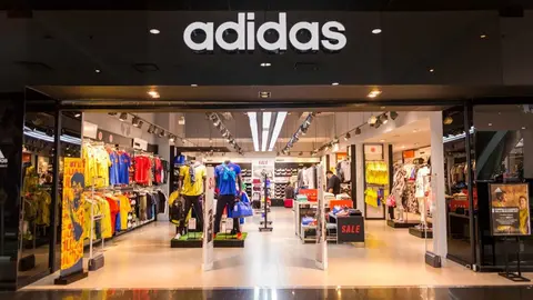 As&iacute; son las nuevas zapatillas de Adidas para mujer con las que compite con Nike