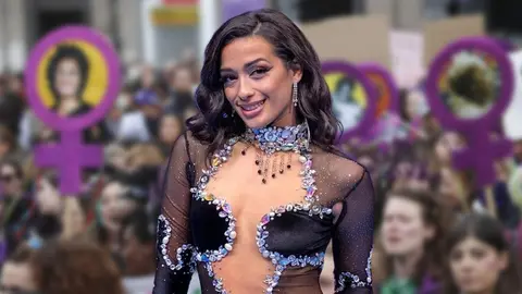 La canci&oacute;n de Chanel para Eurovisi&oacute;n est&aacute; en la cuerda floja: el 8M reabre la pol&eacute;mica