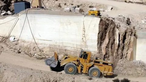 Herido un trabajador tras un accidente laboral en una cantera de C&aacute;rcheles