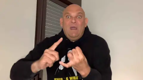 El Comandante Lara y el chiste de Paco y la inundaci&oacute;n