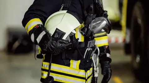 Un bombero en una foto de archivo