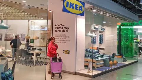 Tienda Ikea en el Centro Comercial El Tormes