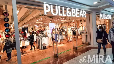 Las sandalias en 7 colores que pegan con todos tus looks est&aacute;n en Pull and Bear