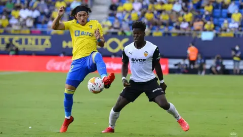 C&aacute;diz CF y Valencia CF empataron a cero en el encuentro de la primera vuelta | CCF