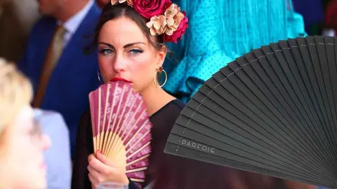 Los abanicos m&aacute;s favorecedores de Parfois para la Feria por menos de 13 euros