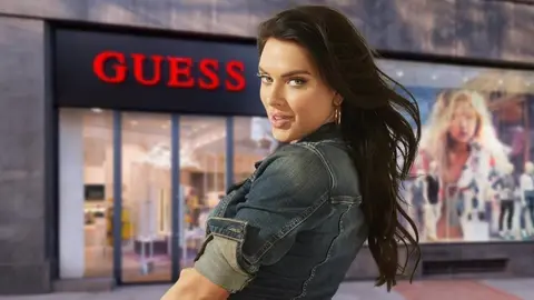 Susana Saborido sorprende a Joaqu&iacute;n haci&eacute;ndose lo mismo que India Mart&iacute;nez (2)