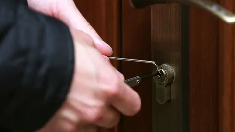 Roban en 5 viviendas de Sevilla en tal solo 2 horas