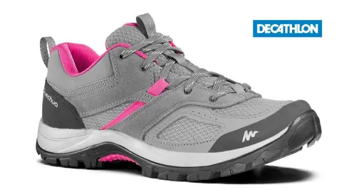 Zapatillas de Decathlon al m&aacute;s puro estilo Skechers para hacer senderismo