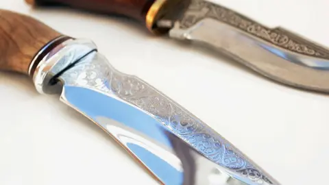 Pelea con navajas frente a la Comandancia de la Guardia Civil de Huelva