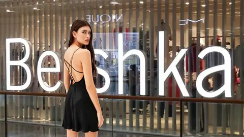 Bershka blazer, vestidos y pantalones rebajados y b&aacute;sicos para tener fondo de armario