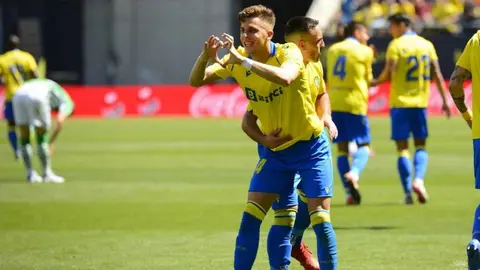 Iv&aacute;n Alejo fue el autor del gol del C&aacute;diz CF ante el Real Betis | CCF