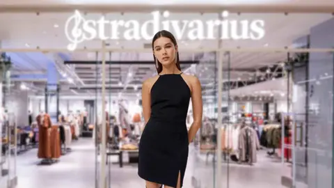 Vestido de Stradivarius 