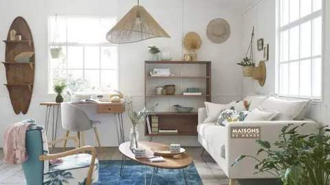 La estanter&iacute;a para los amantes del surf y la playa que todos querr&aacute;n en el sal&oacute;n est&aacute; en Maisons Du Monde